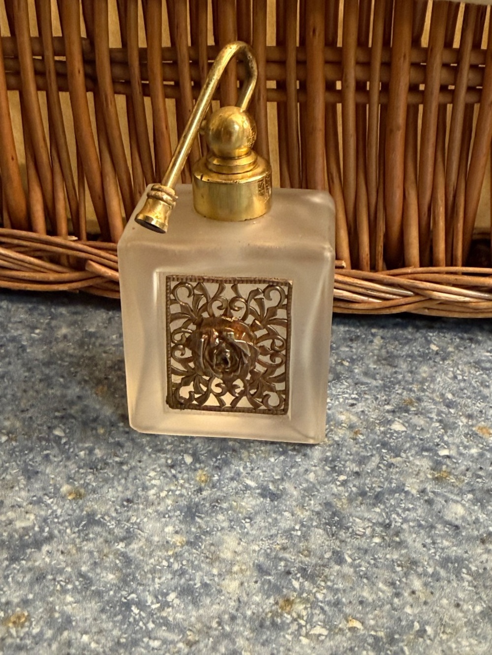 Empty perfume bottle. Set of three - Picture 2 of 4